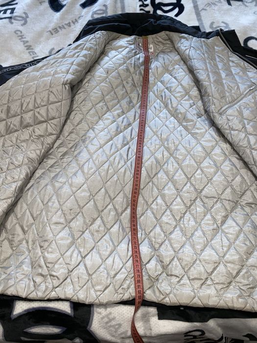 Продам куртку мужскую Champion
