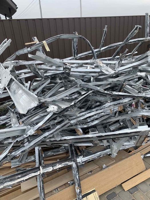 Металобрухт 6.3грн/кг, вивіз Металолома від 200кг. Гоголів