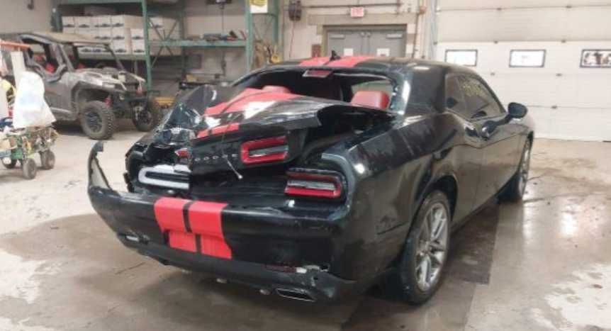 Бампер Dodge Challenger запчастини додж челенджер запчасти