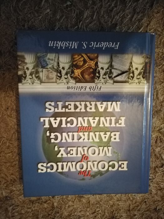 Livros de economia em inglês