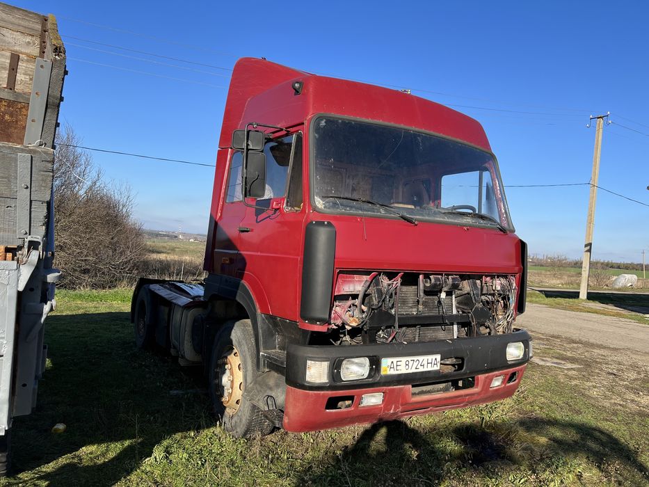 Автотягач ЛИАЗ