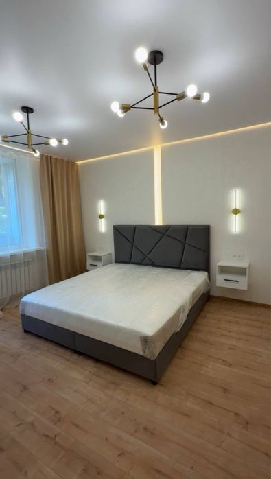 Продажа  квартиры , 2-х комнатная 52 кв.м,  Каменское ЦЕНТР