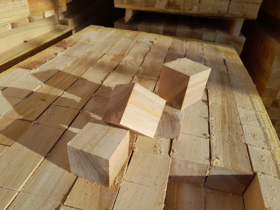 Elementy palet, klocki paletowe, wsporniki