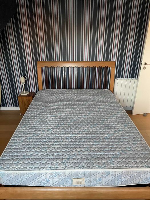 Cama 140x200cm + Colchão