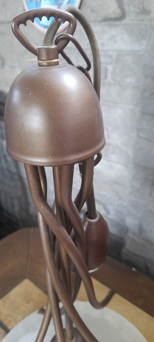 Lampa wisząca  piękna  klasyczna