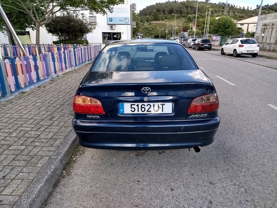 Toyota Avensis 2.0 D4D | Revisão Completa | Distribuição + Embraiagem Nova