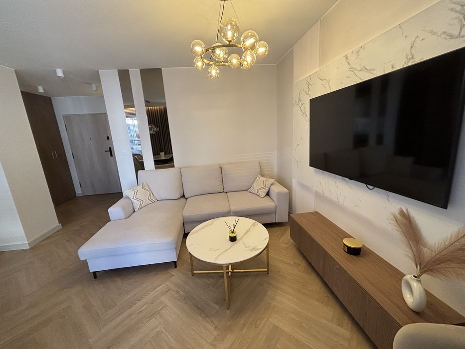 Apartament Kaszmir: Parking,Duzy taras , 24h check in- wynajem na doby