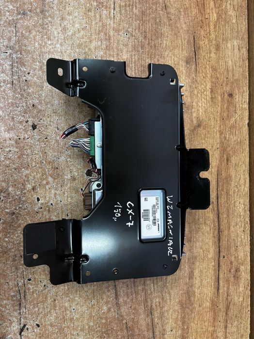 Wzmacniacz głosu Bose Mazda CX5