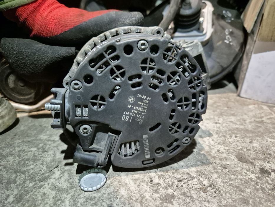 Alternatory bmw e90 e91 e92 e93 n43 n47