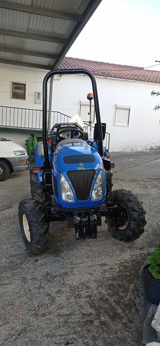 Tractor New Holland