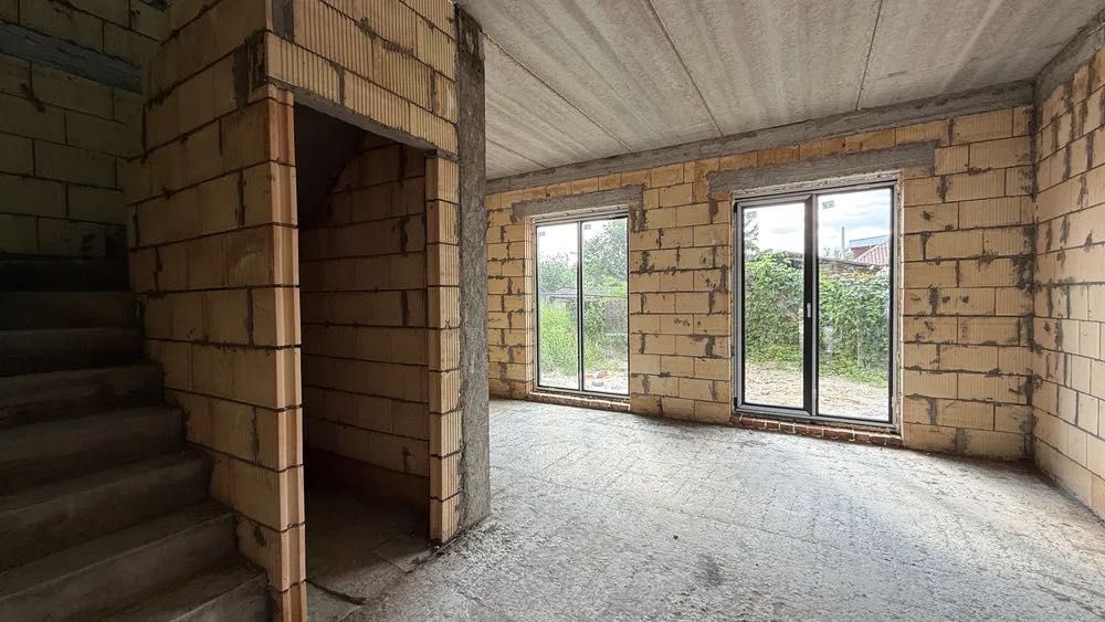 Таунхаус| м.Буча| 3 поверхи|Центральний парк| Без%