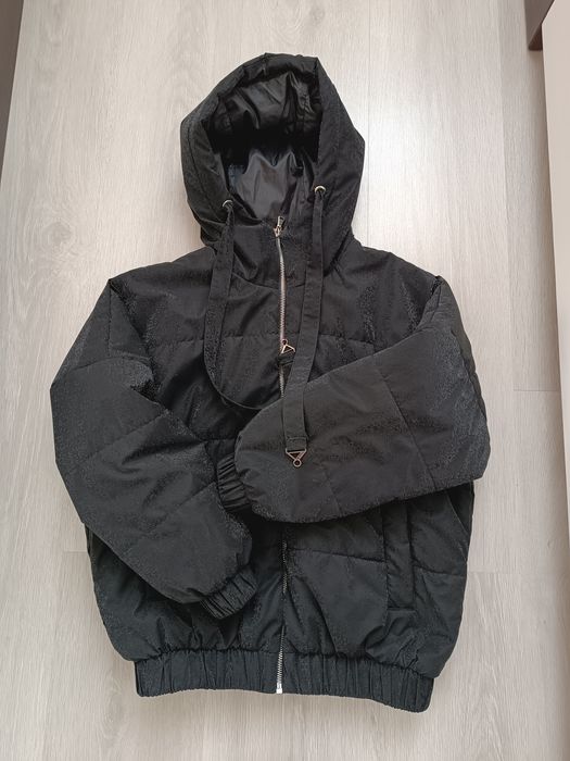 Курточка для дівчинки