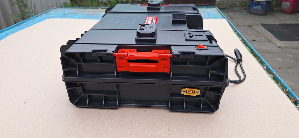 Мощная Зарядная станция EcoFlow-1400 Втч-220в-1000W-Блютуз-Экран