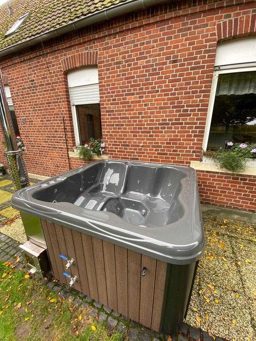 BALIA KWADRAT LUX - z piecem zewnętrznym -hot tub, spa, jacuzzi