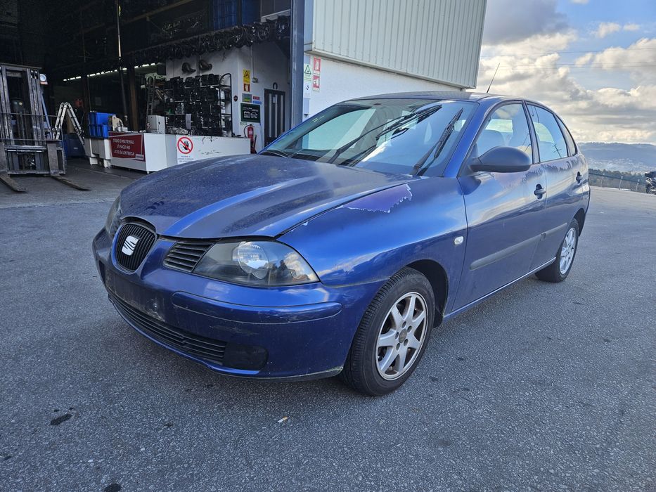 Seat Ibiza 6L 1.2i de 2003 para peças
