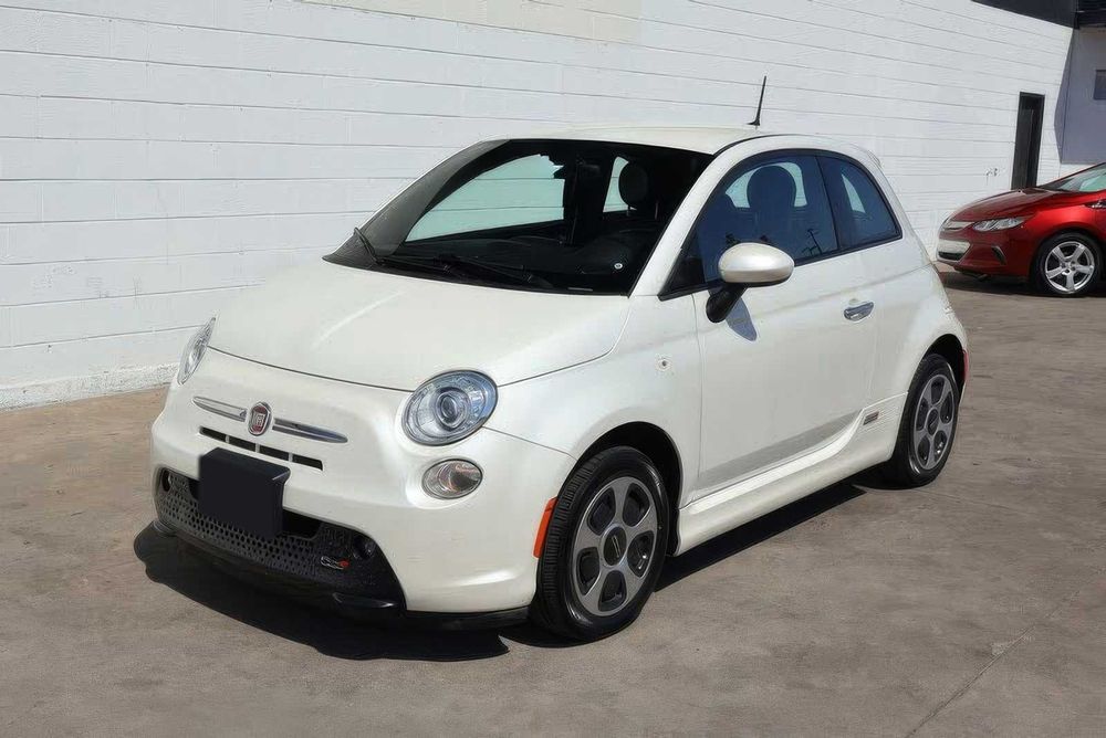 Fiat 500E      2017