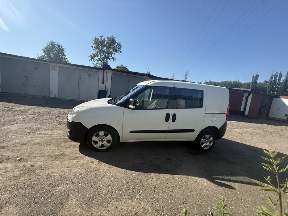 Fiat Doblo 1.6 Multijet 16V 105 KM | 2011 | 247 000 km | 17 500zł do negocjacji