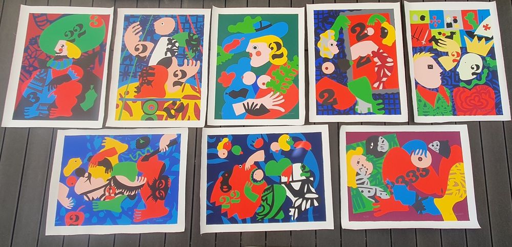 Colecção de serigrafias em tela de José de Guimarães