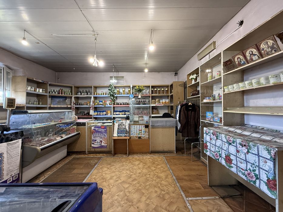 Продаж приміщення під бізнес 260м2, вулиця Київська, Піщане