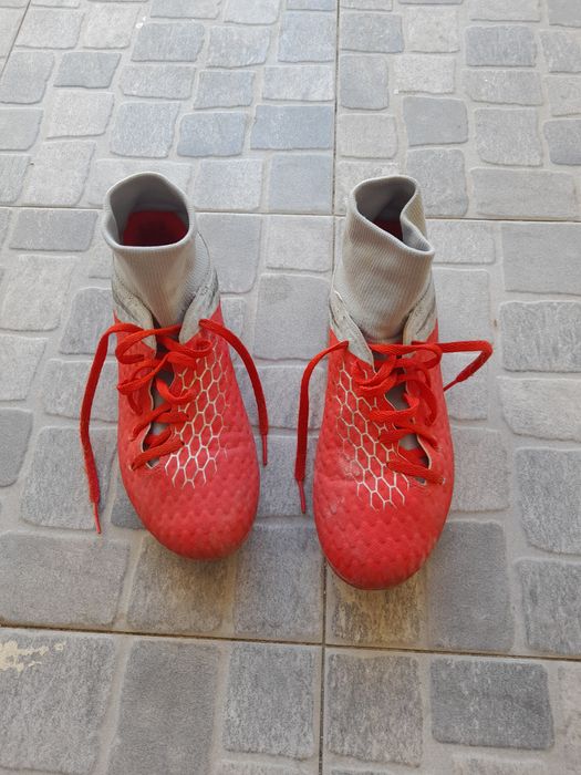 Chuteiras NIKE tamanho 36,5