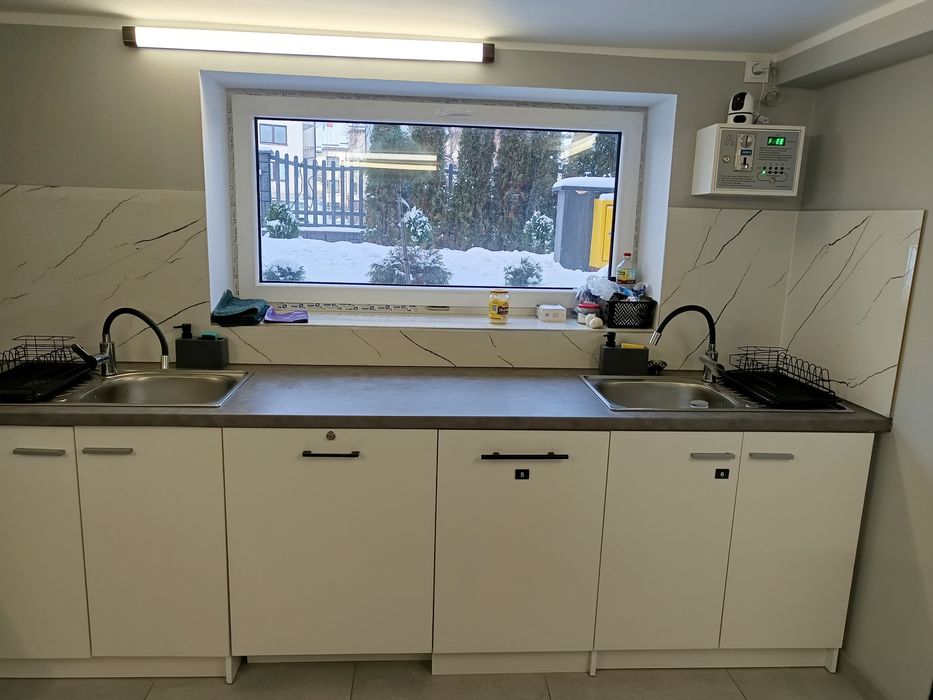 Pokoje Prac.z łazien. Kwatery Noclegi Parking