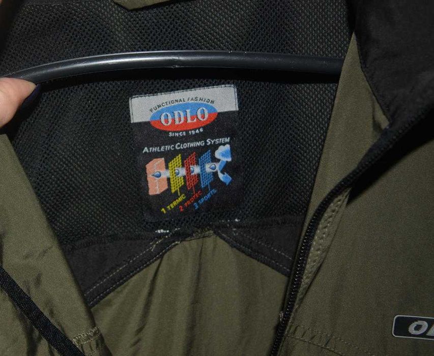 Sportowa kurtka wiatrówka Odlo XL