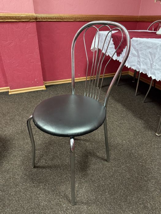Стілець металевий