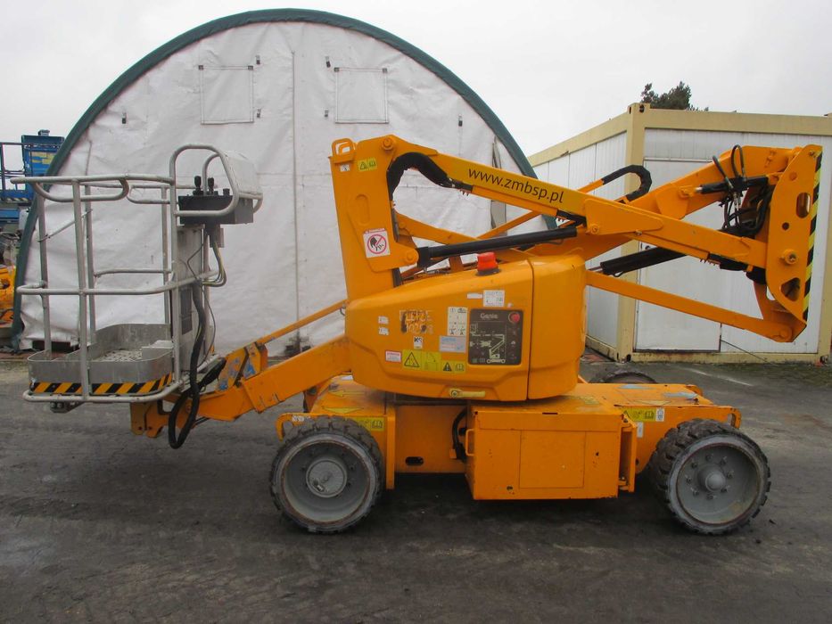 Podnośnik koszowy 12 m Genie Z-33/18 DC (JLG Haulotte Manitou) UDT