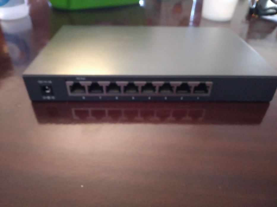 tp-link t1500g-8t