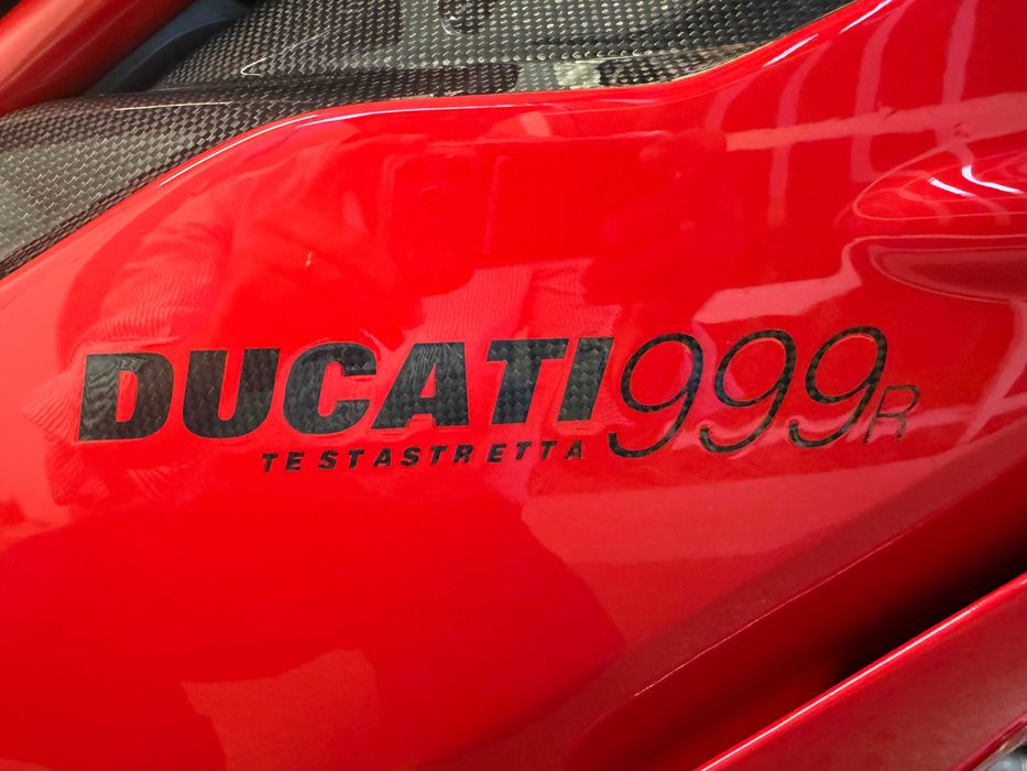 DUCATI 999R Nacional