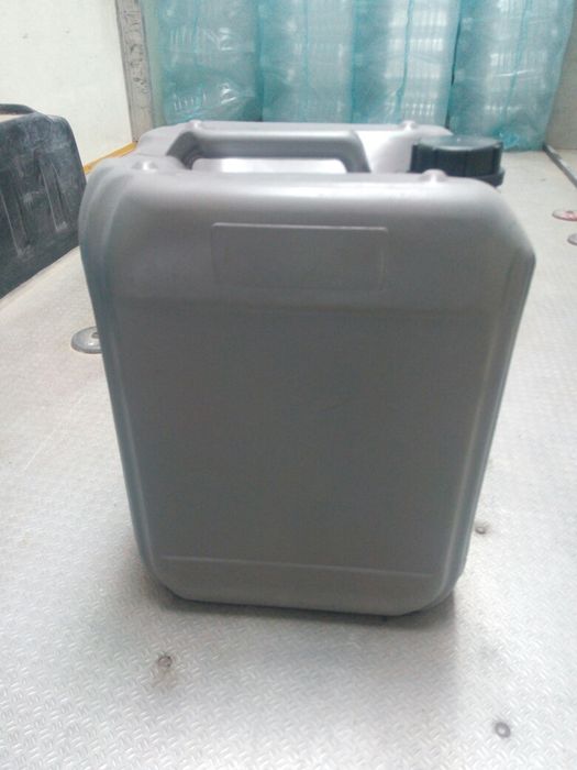 Канистра 20л .пластиковые