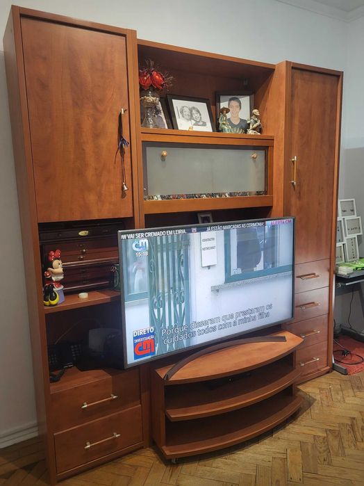 Estante de sala contemporânea