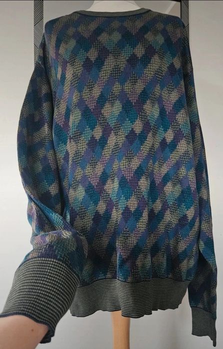 Śliczny unikatowy swter super jakość bobby jones r xl