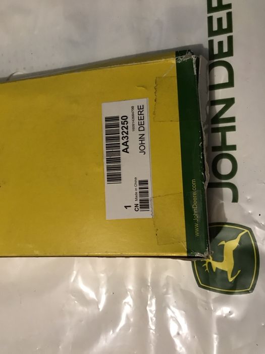 Цепь однорядная John Deer AA32250