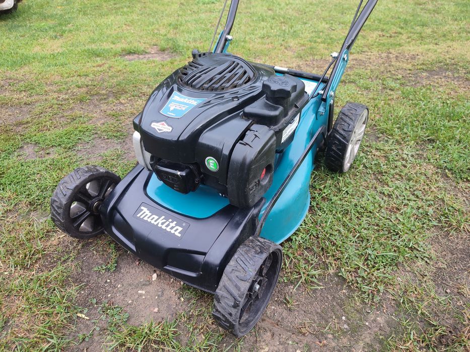 Kosiarka Makita PLM4120N 2018r