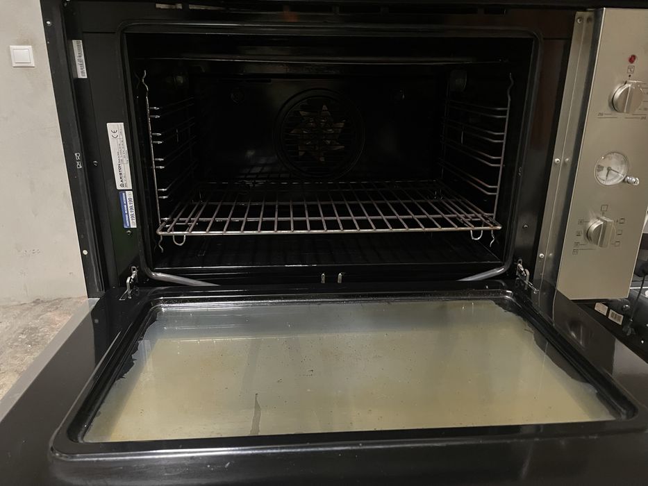 Forno eletrico Ariston