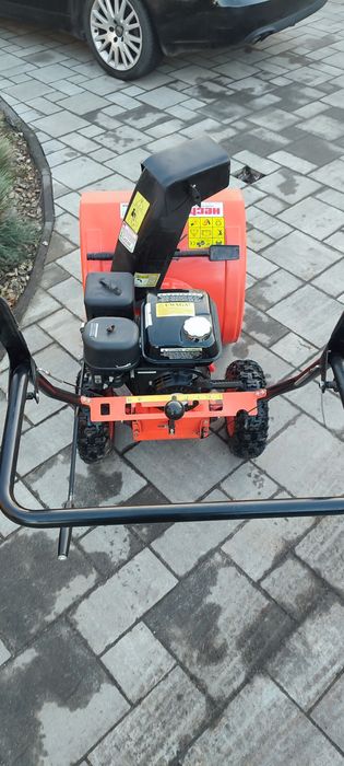Odśnieżarka HECHT 9551
