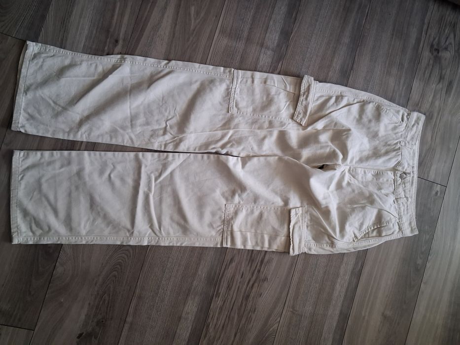 spodnie pull and bear 36