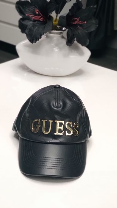 Czapka Guess oryginał eko skóra