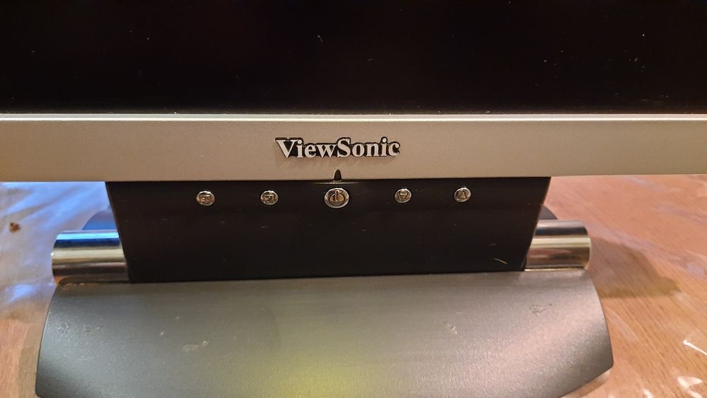 View Soniic VA 702-2