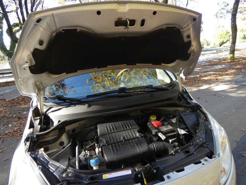 Vendo viatura Ford KA 1,25 Ano 2015, Bom estado geral, c/ac 3 Portas  Preço 5.000€