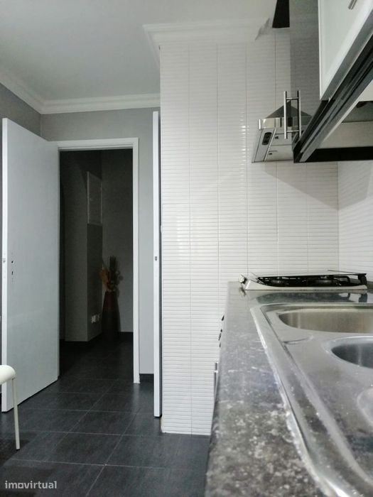 Apartamento T2 - junto às Colinas do Cruzeiro