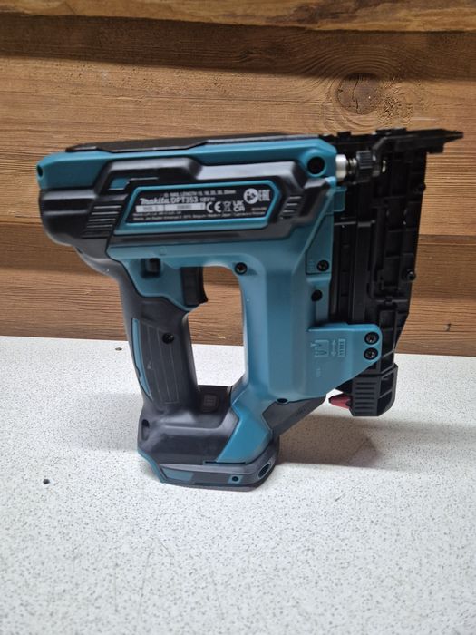 Makita Sztyfciarka/Gwoździarka DPT353 Orginał! F55