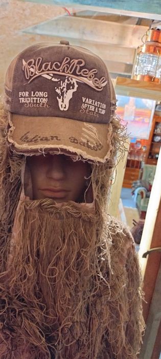 Czapka typ myśliwski bawełna 1 kl. + pamiątkowy medal FBI + upominek