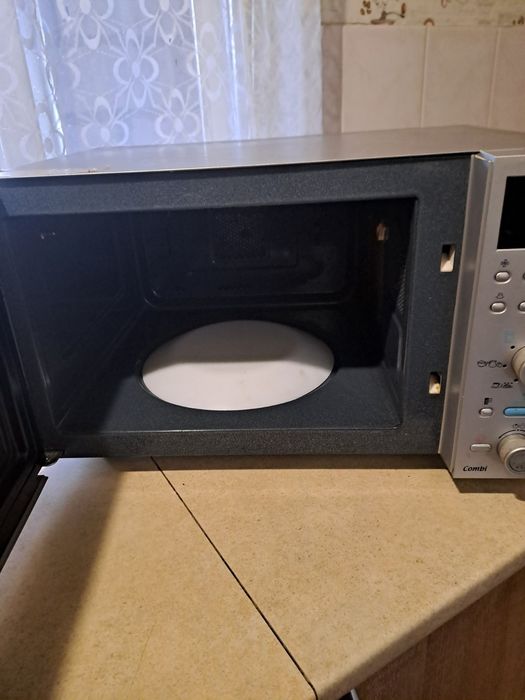 Продам мікрохвильовку