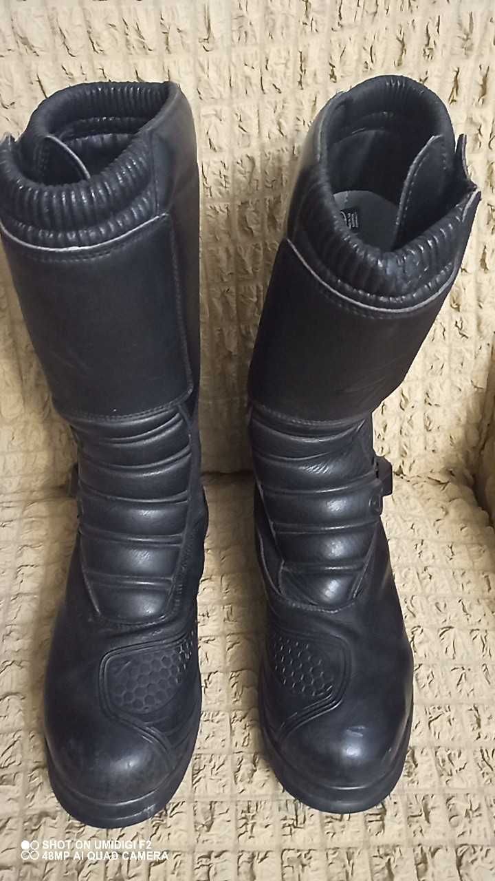 Diadora veratex deals motorcycle boots