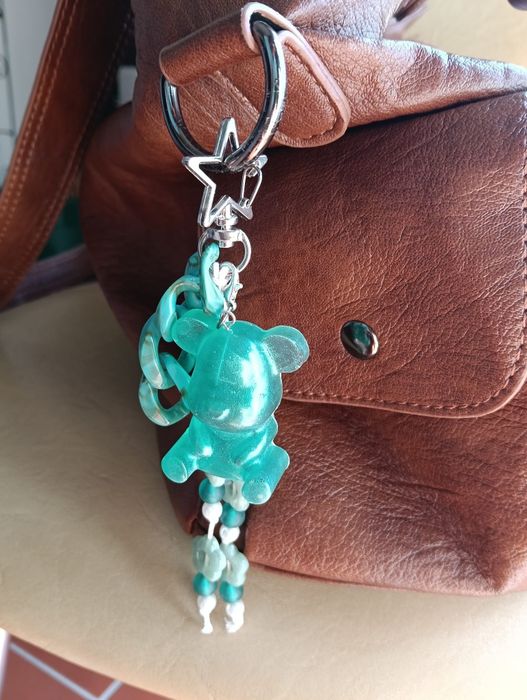 Bag charm artesanal urso