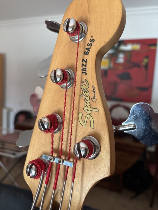Fender Squier Deluxe Jazz Bass V