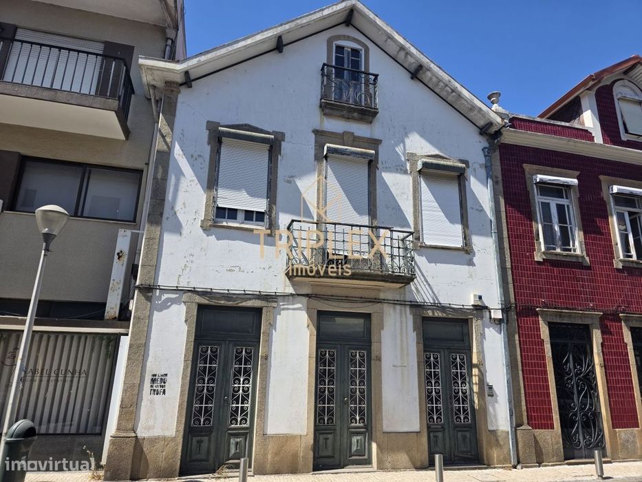 Moradia no centro da Trofa