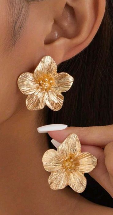 Kolczyki kwiatki "złote "